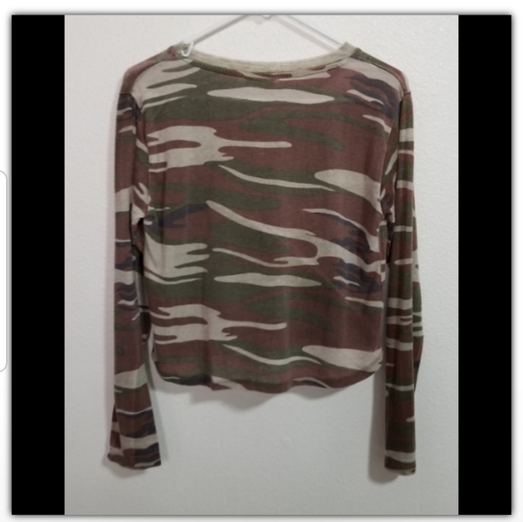 NWT US Vintage size large cropped top - Picture 2 of 4